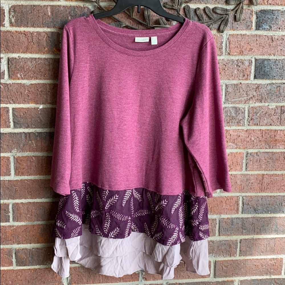 Logo lounge Lori Goldstein ruffle hem tunic top 1X